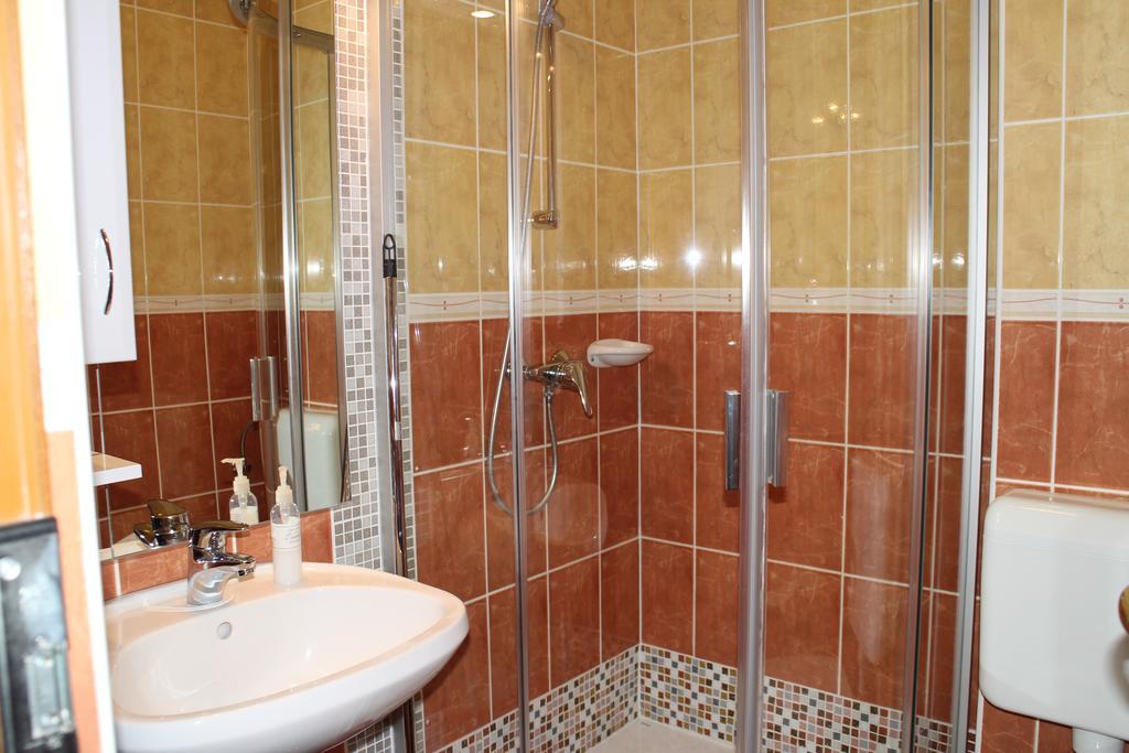 Mandarin Wellness Apartman Siófok Camera foto